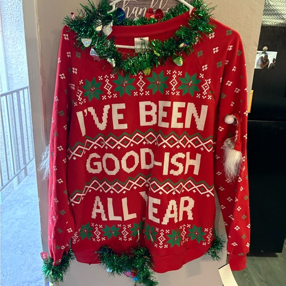 Freeze Tops - Freeze Red Sweater with Green Garland